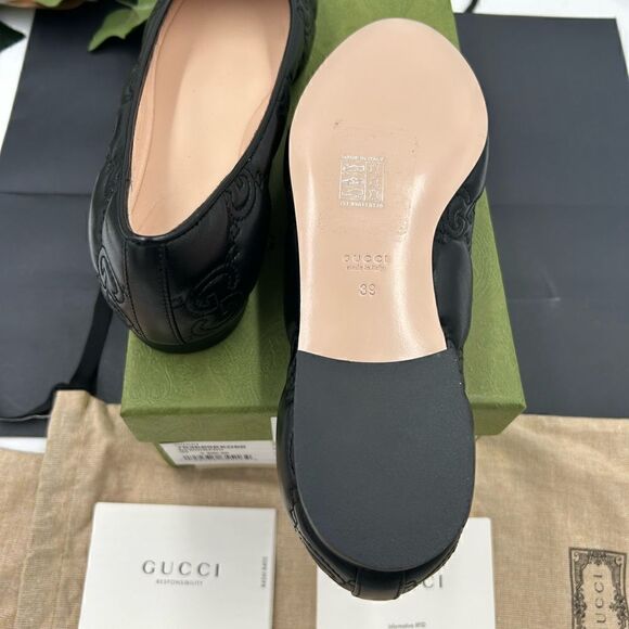 SOLD!!     Women’s Gucci GG, quilted leather ballet flats, size 39 made in Italy - Picture 5 of 8